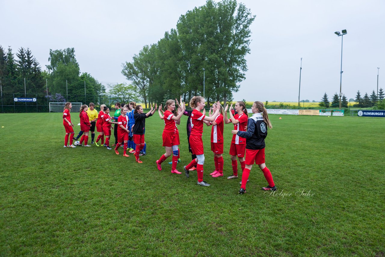 Bild 365 - wCJ SV Steinhorst/Labenz - VfL Oldesloe : Ergebnis: 18:0